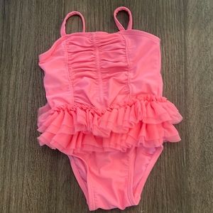 COPY - Old Navy One Piece Size 6-12months